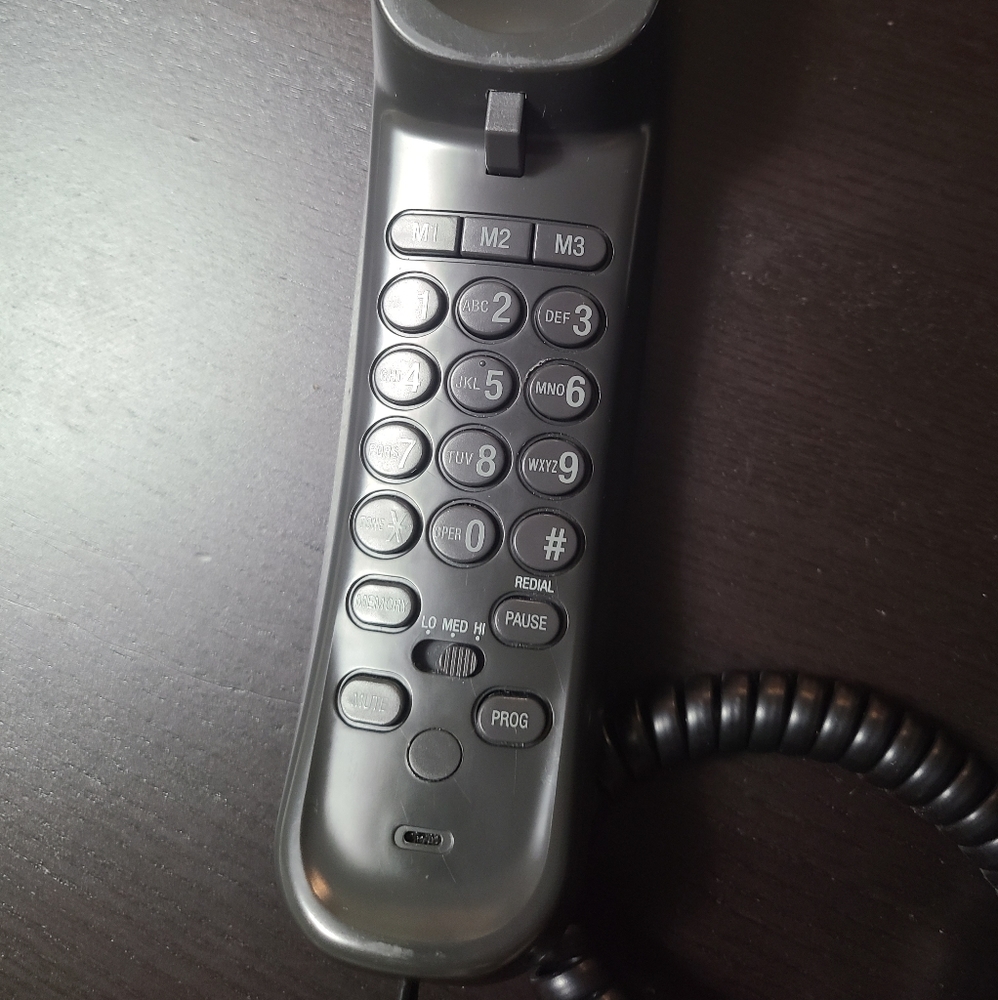Home telephone - Picture 2 of 6